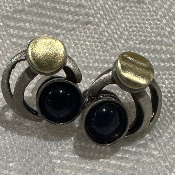 Christophe Poly geometric two-tone Stud earrings Blue Stone Gold Tone accent - Picture 8 of 9